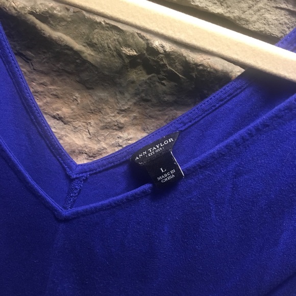 Top - Picture 2 of 4